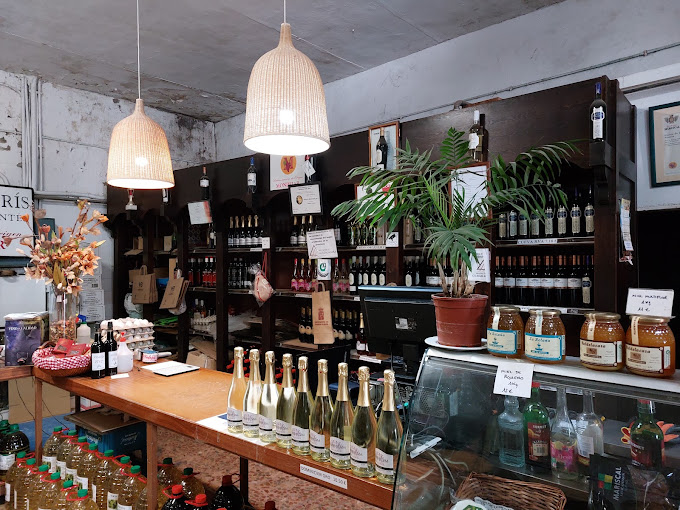 Tienda de Bodegas Mariscal